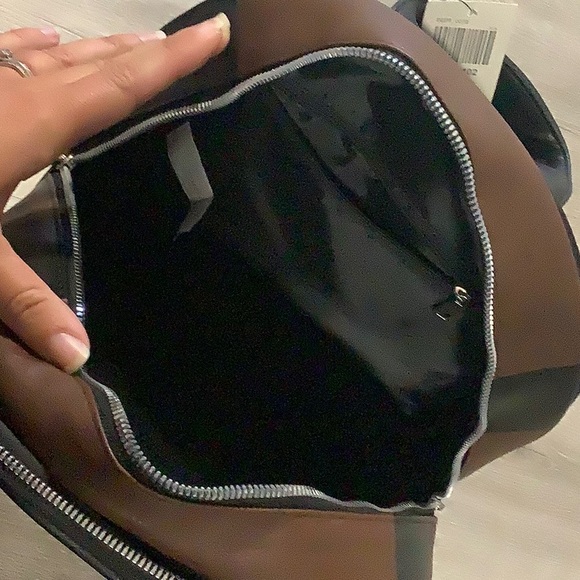 Demon Slayer Nezuko pin collector Anime Character Clear Panel mini Backpack - Picture 6 of 12